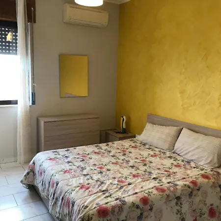 A Casa Di Laura Apartment Campagna